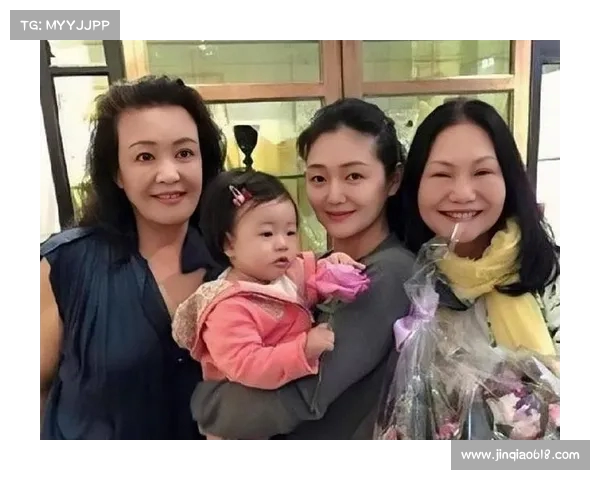 网友热议小玥儿造型,张兰回应:大S不让马筱梅展示新衣服(小玥是谁) 网友热议小玥儿造型,张兰回应:大S不让马筱梅展示新衣服(小玥是谁)